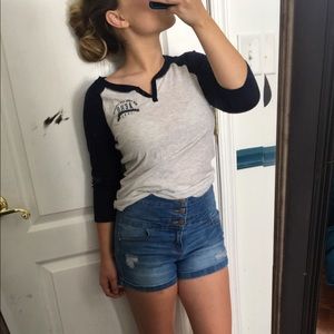 Aero mid-sleeve cute shirt